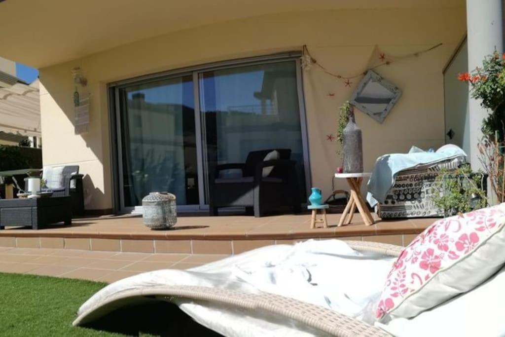 Residence Avec Piscine Face A La Mer, 1Ere Ligne Llança Exteriér fotografie